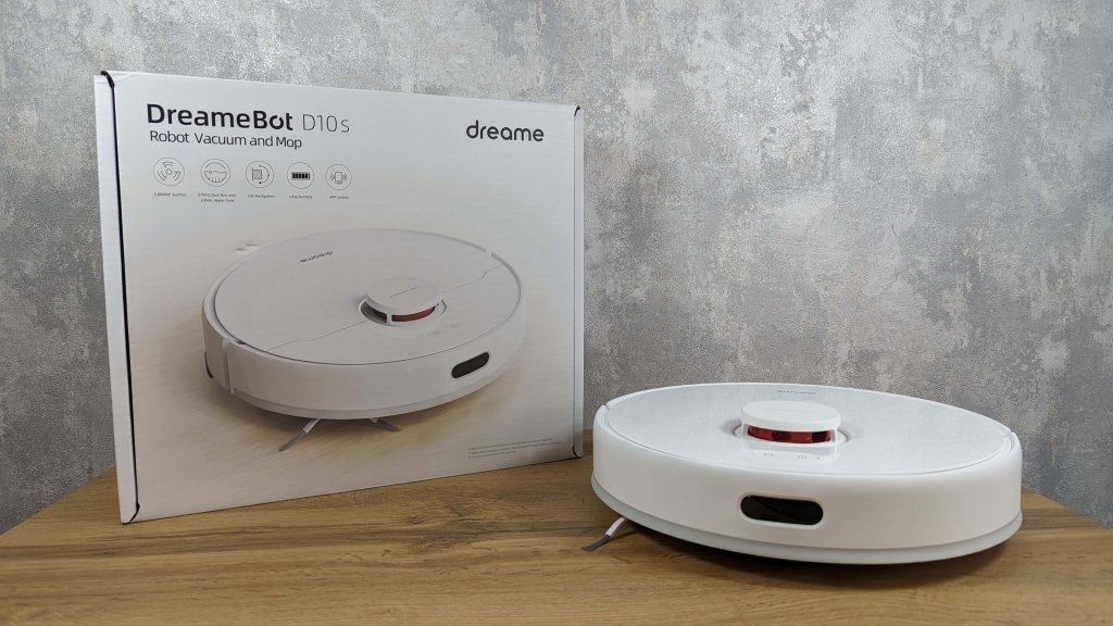 Dreame Bot D10s: робот и коробка