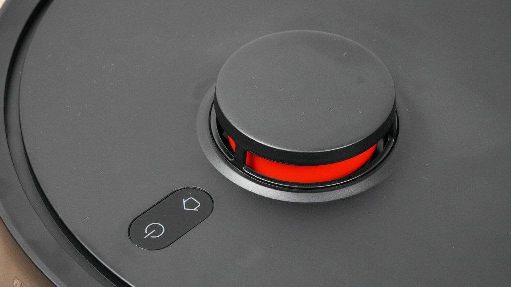 Xiaomi Robot Vacuum S20: лидар и кнопки управления