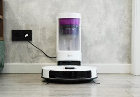 Midea VCR S20 Plus: станция БЕЗ МЕШКА, 8000 Па, подъем салфетки