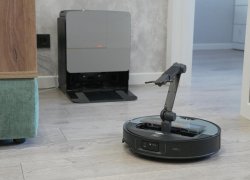 Roborock Saros Z70: не только убирает, но и собирает вещи с пола! Первый робот-пылесос с механической рукой!