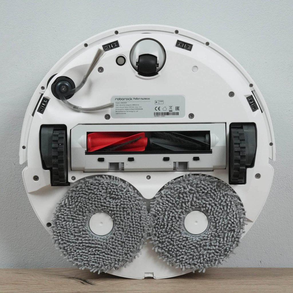 Roborock Qrevo C: Вид снизу