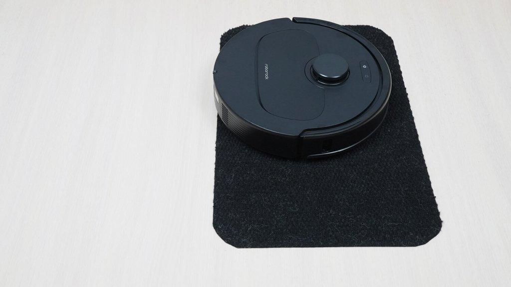 Roborock Qrevo L: Проезд черных покрытий