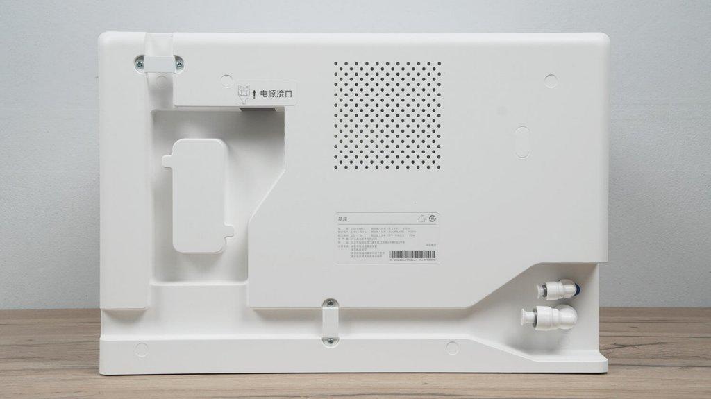 Xiaomi Mijia M40s (OV21CNRD): Вид сзади