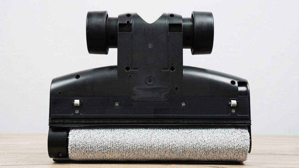 Deerma VX100 Ultra: Роллер смещен к краю