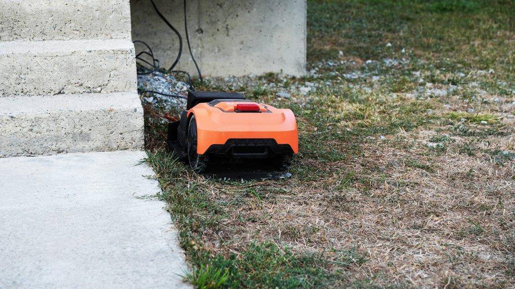 Robokos RM600i: Правильное расположение базы