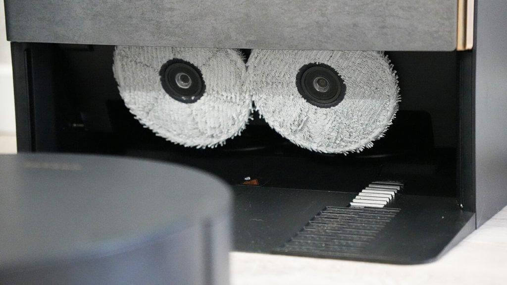 Dreame Matrix10 Ultra: Автоматическая замена салфеток