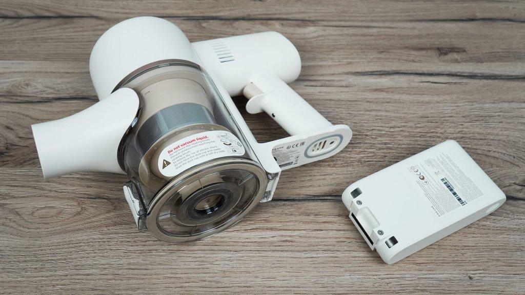 Dreame R10s Aqua: съемный аккумулятор