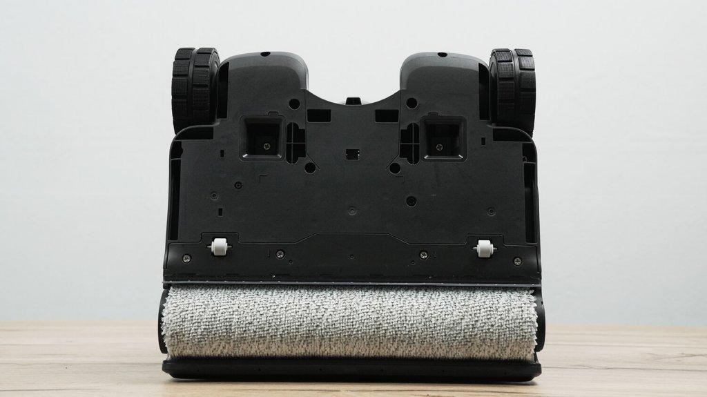 Roborock F25 Ultra: Роллер