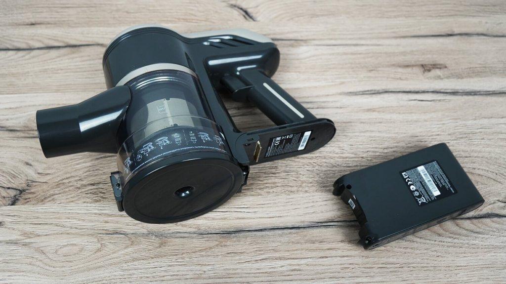 Trouver J40: Съемный аккумулятор