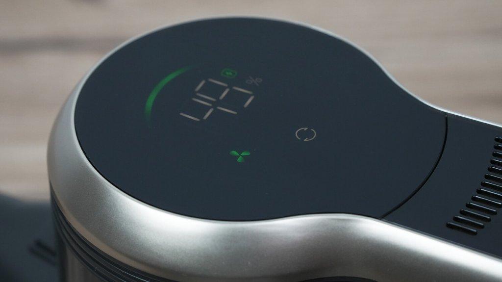 Trouver J40: Дисплей