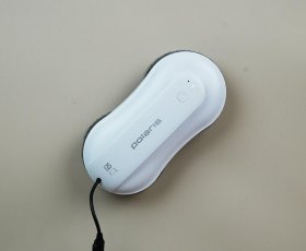 Робот-мойщик окон Polaris PRWC 3001 Wi Fi IQ Home: двойное распыление и управление через приложение!