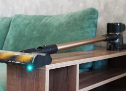 Dreame R10S Plus: улучшенная насадка с подсветкой, 150 аВт, защита от волос