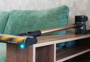 Dreame R10S Plus: улучшенная насадка с подсветкой, 150 аВт, защита от волос